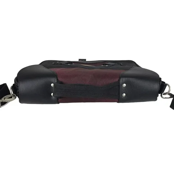 Mobile Edge Unisex Adult Black Burgundy Bring It On Inner Pockets Messenger Bag